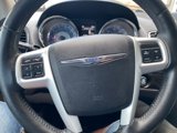 Used 2015 Chrysler Town & Country Touring-L w/ Driver Convenience Group image 3