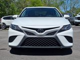 Used 2020 Toyota Camry SE image 2