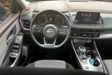 Used 2023 Nissan Rogue SV image 5