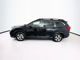 Used 2024 Subaru Ascent Premium w/ Convenience Package image 4