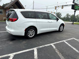 Used 2023 Chrysler Voyager LX image 5