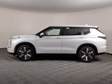 New 2025 Mitsubishi Outlander SE image 4