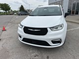 New 2025 Chrysler Pacifica Select image 6