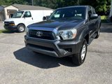 Used 2014 Toyota Tacoma PreRunner image 2