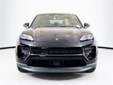 Used 2025 Porsche Macan Electric image 6