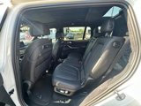 Used 2025 BMW X7 xDrive40i w/ Executive Package image 5