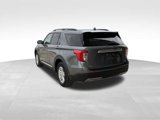 Used 2023 Ford Explorer XLT w/ Equipment Group 202A image 4