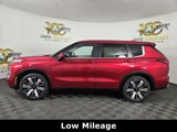 New 2025 Mitsubishi Outlander SE image 4