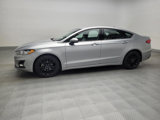 Used 2020 Ford Fusion SE w/ Equipment Group 151A image 2