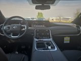 New 2025 Nissan Armada SL w/ Captain's Chari Seat Package image 5