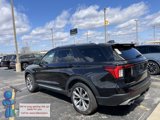 Used 2025 Ford Explorer Platinum w/ Ultimate Package image 3