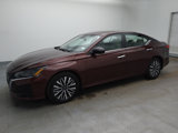 Used 2024 Nissan Altima 2.5 SV image 2