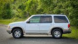 Used 2000 Ford Explorer Eddie Bauer image 5