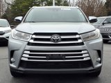 Used 2019 Toyota Highlander XLE image 2