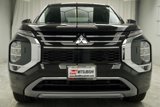 New 2025 Mitsubishi Outlander SE image 3