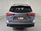 Certified 2022 Toyota Highlander XLE image 5