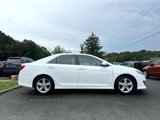 Used 2014 Toyota Camry SE image 4