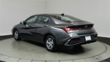 Used 2024 Hyundai Elantra SE image 5