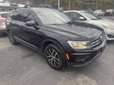 Used 2021 Volkswagen Tiguan SE image 3