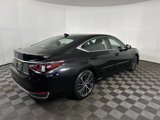 Used 2022 Lexus ES 300h w/ Premium Package image 3