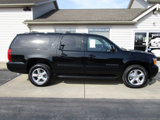 Used 2011 Chevrolet Suburban LT image 2