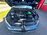 Used 2019 Volkswagen Golf S image 6