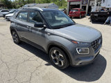 Used 2022 Hyundai Venue Limited image 5