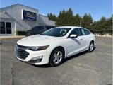 Used 2024 Chevrolet Malibu LT image 2