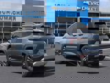 New 2026 Chevrolet Equinox LT w/ Convenience Package II image 3