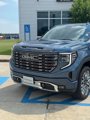 Used 2024 GMC Sierra 1500 Denali Ultimate image 2