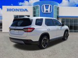 New 2025 Honda Pilot EX-L image 3