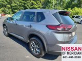 Used 2024 Nissan Rogue S image 3