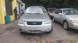 Used 2005 Ford Escape 4WD Hybrid image 2