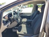Used 2023 Chrysler Voyager LX image 5