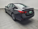 Used 2023 Nissan Altima 2.5 SV image 5