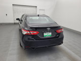 Used 2020 Toyota Camry SE image 6