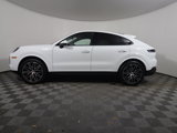 Certified 2025 Porsche Cayenne Coupe image 2