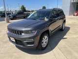 Used 2023 Jeep Grand Cherokee Limited w/ Trailer Tow Prep Group (B) image 4