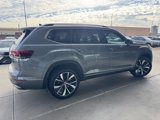 Used 2024 Volkswagen Atlas SEL Premium R-Line image 4