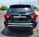 Used 2017 Nissan Pathfinder Platinum image 4