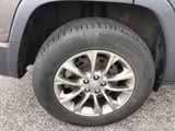 Used 2021 Jeep Cherokee Latitude Plus image 6