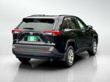 Used 2021 Toyota RAV4 LE image 6