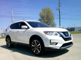 Used 2018 Nissan Rogue SL w/ Premium Package image 2