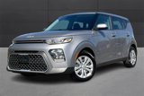Used 2022 Kia Soul LX image 2