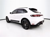 Certified 2024 Porsche Macan image 3