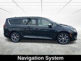 Used 2018 Chrysler Pacifica Limited w/ Tire & Wheel Group image 5