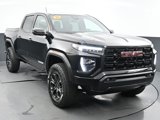 Used 2025 GMC Canyon Elevation w/ Convenience Package image 2