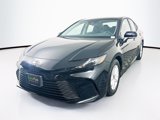 Used 2025 Toyota Camry LE image 3