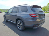 New 2025 Honda Pilot Touring image 4