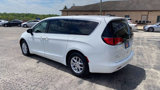 Used 2023 Chrysler Voyager LX image 4